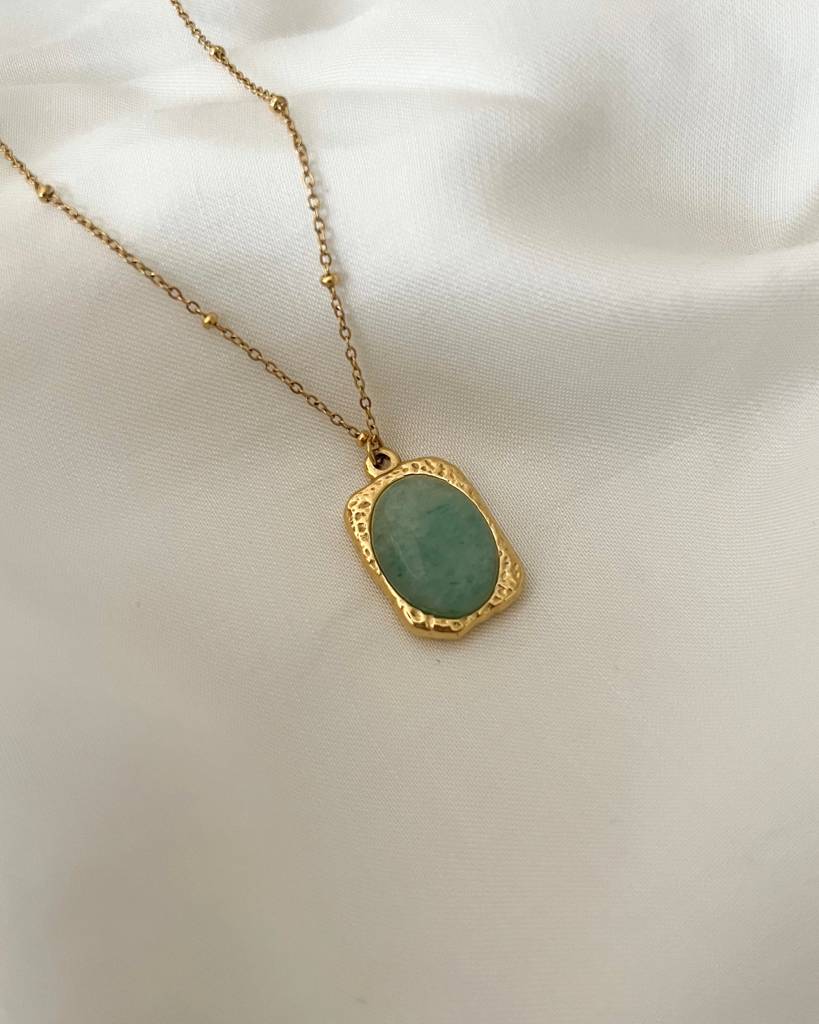 18K Gold Plated Evergreen Stone Necklace : N96