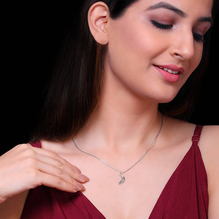 Essence Of Elegance Gift Set For Her : CA028CA028AVPD004GW0010