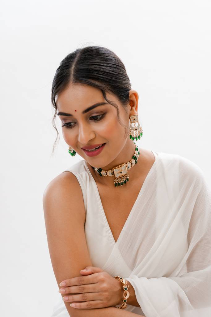 Keira Green Golden Choker Necklace : PA-170