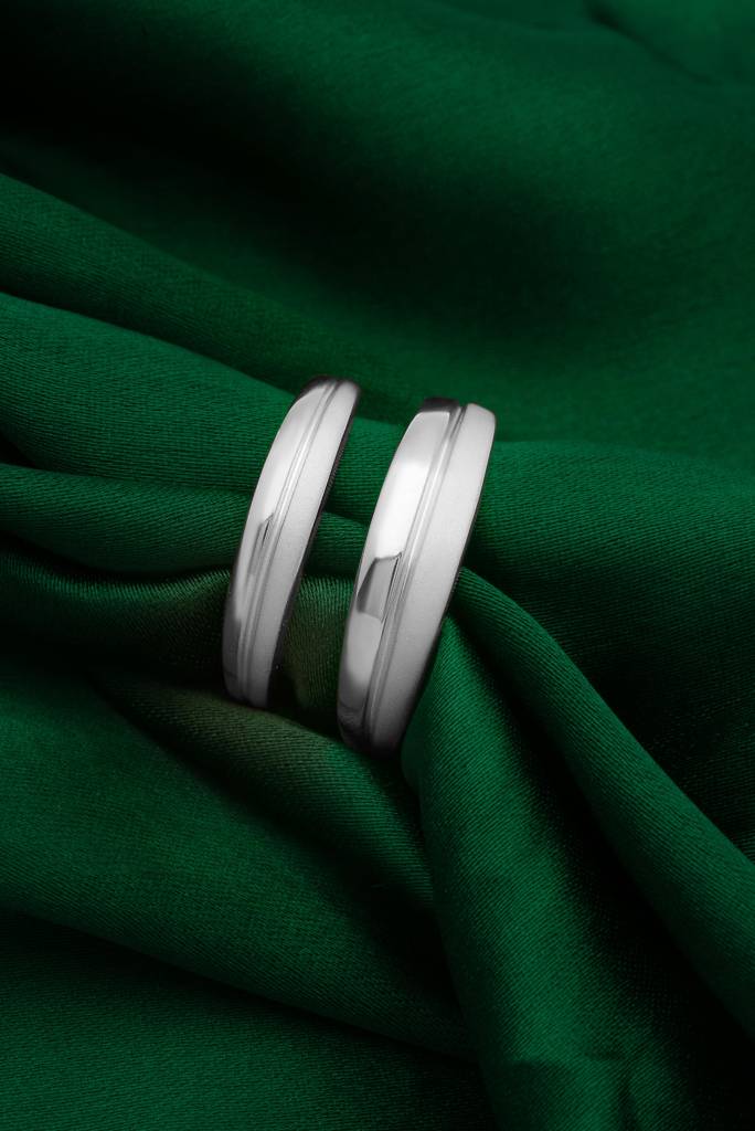 Silberry 925 Sterling Silver Love Band Couple Rings : CB13