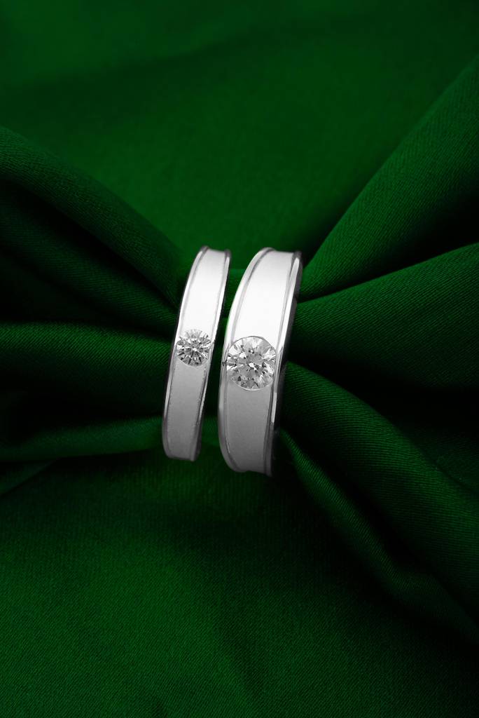 Silberry 925 Sterling Silver Modern Love Couple Rings : CB19