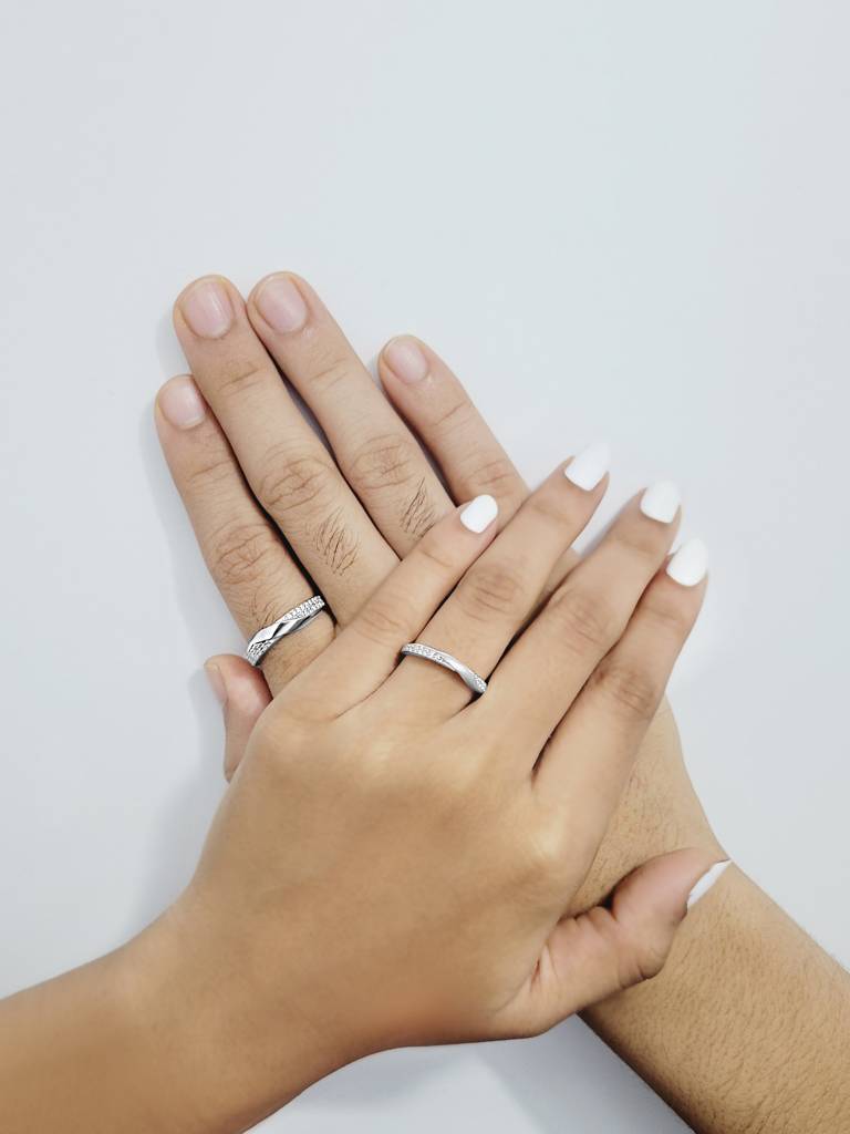 Silberry 925 Sterling Silver Forever Linked Couple Rings : CB28