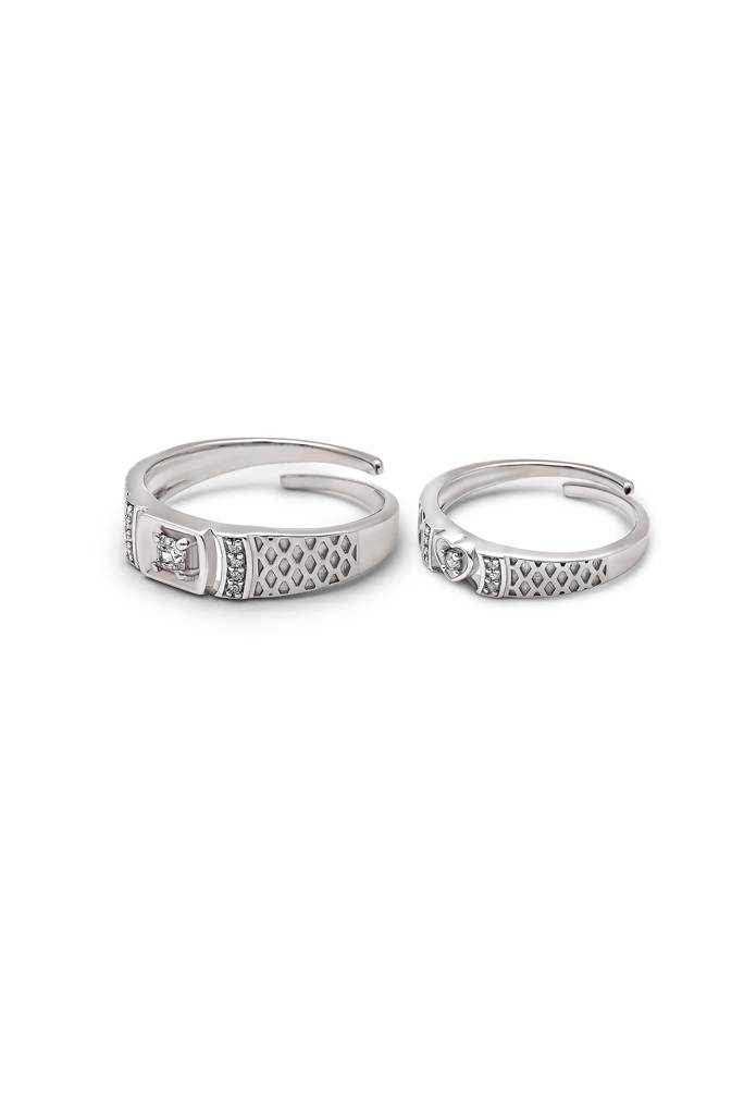 Silberry 925 Sterling Silver Embrace Couple Rings : CB31