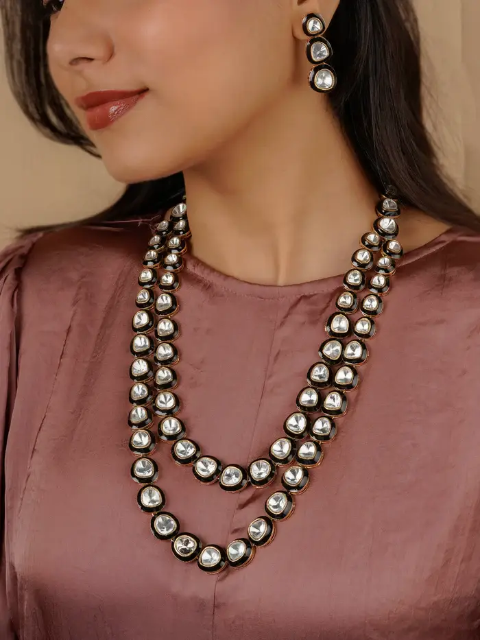 Black Color Gold Plated Long Contemporary Necklace Set : CC-S16BK