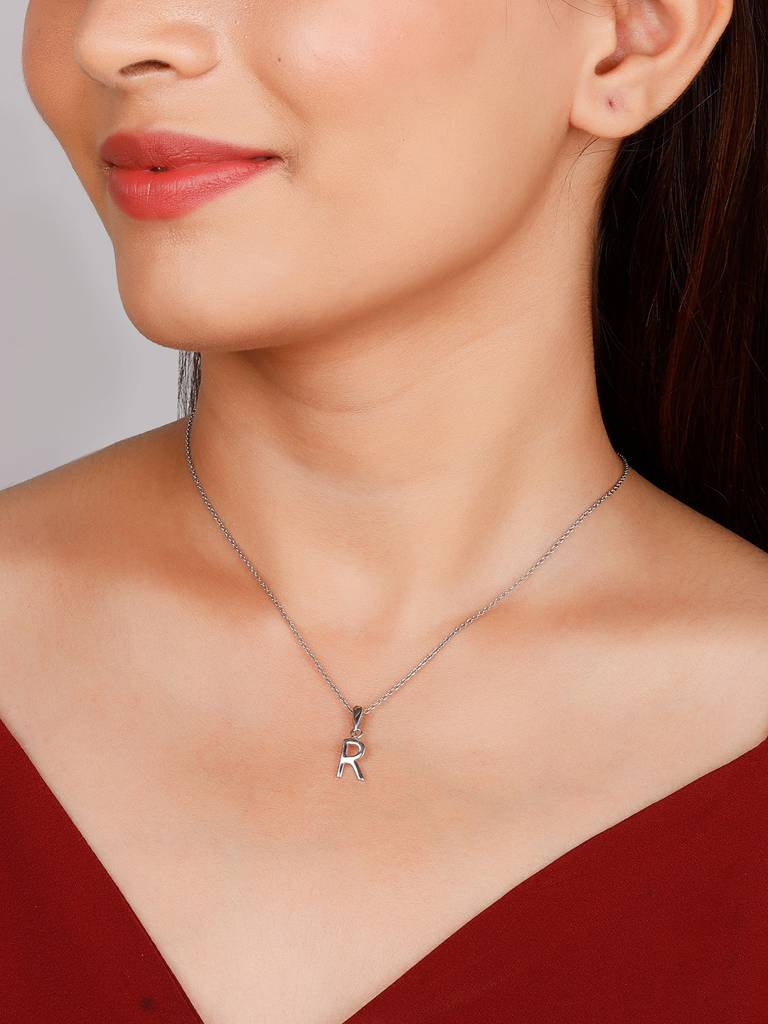 GIVA 925 Sterling Silver R Initial Pendant with Link Chain