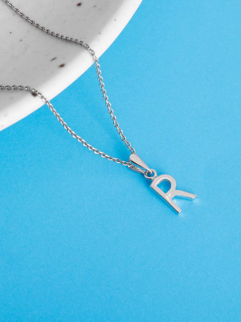 GIVA 925 Sterling Silver R Initial Pendant with Link Chain