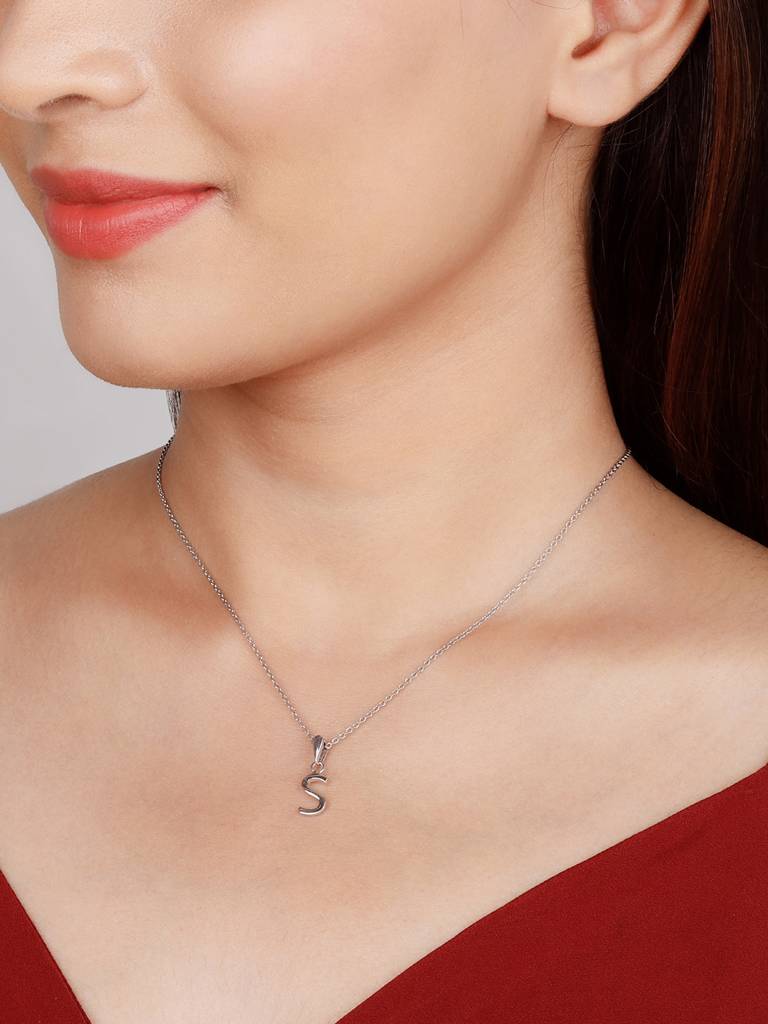GIVA 925 Sterling Silver S Initial Pendant with Link Chain