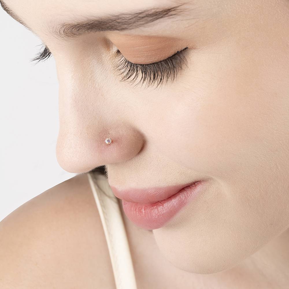 Crystal Glow Nose Pin : CJNP1225