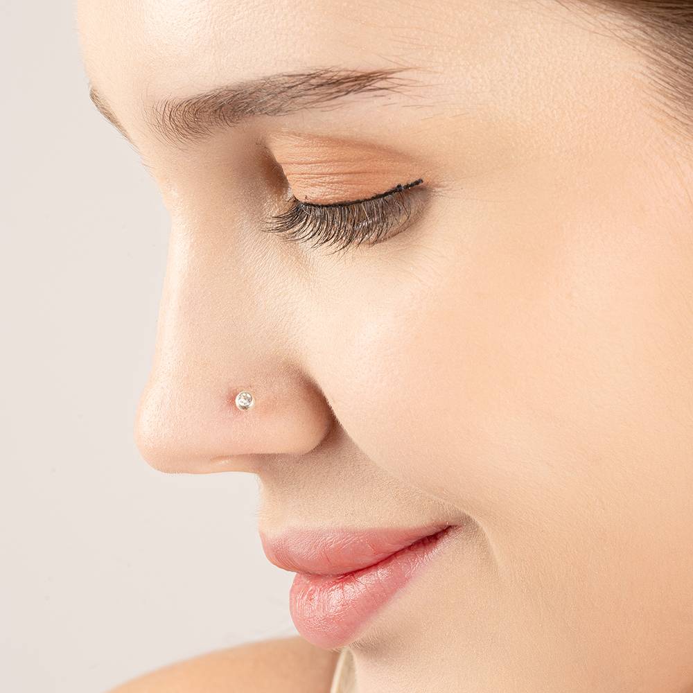 Dome Glow Nose Pin : CLNP1275