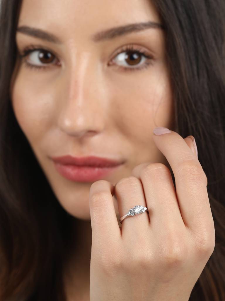 925 Sterling Silver Rhodium Plated Swiss Zirconia Cute Ring With Adjustable Band Gift For Women & Girls : CSADJR10_F