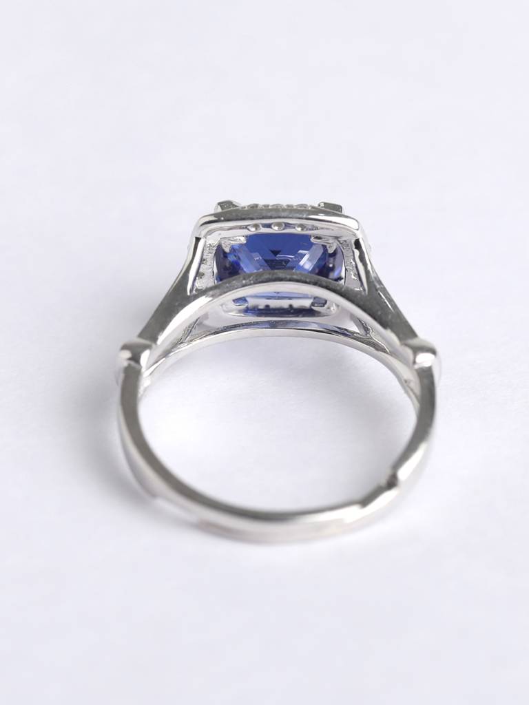 925 Sterling Silver Rhodium Plated Swiss Zirconia Royal Blue Cushion Ring With Adjustable Band Gift For Women & : CSCLRR2CU_BS