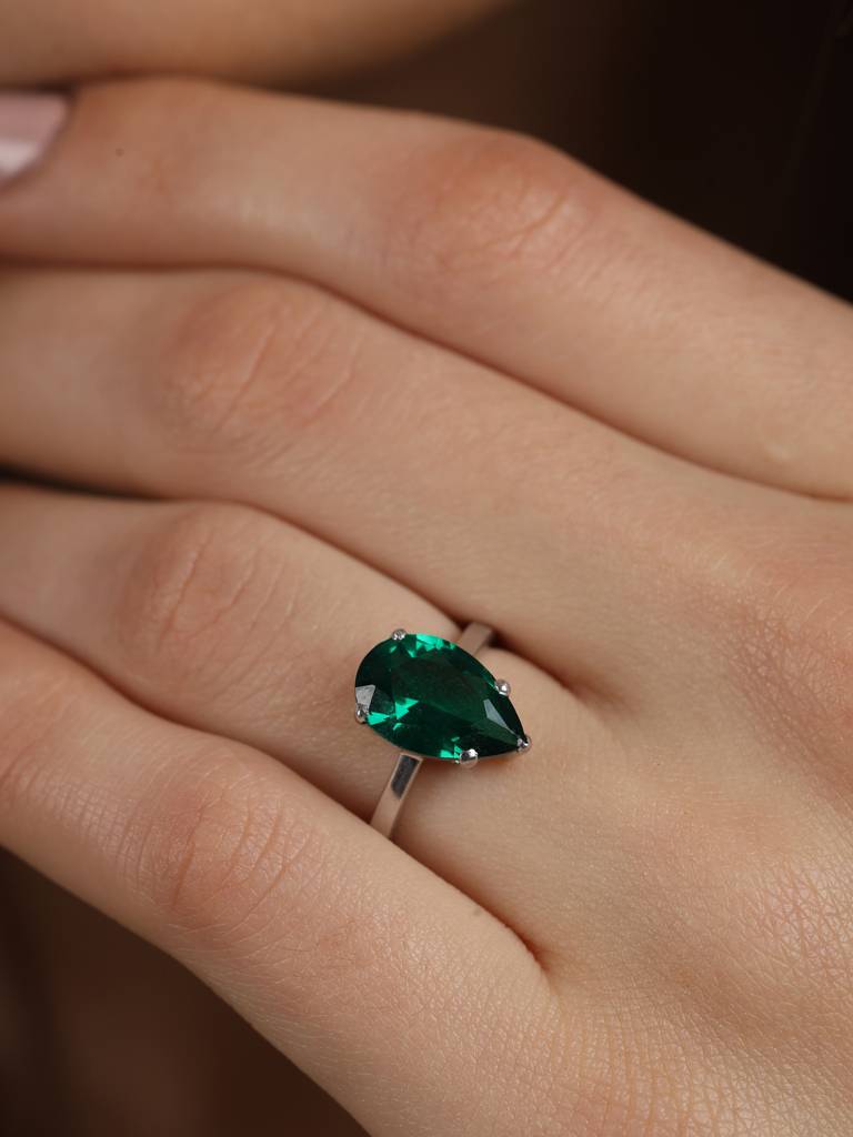 925 Sterling Silver Rhodium Plated Swiss Zirconia Dark Green Tear Drop Ring With Adjustable Band Gift For Women : CSCLRR4PR_EM