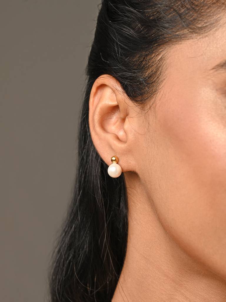 925 Sterling Silver Gold Plated Pearl Ball Studs Earrings Gift For Women & Girls : CSE10