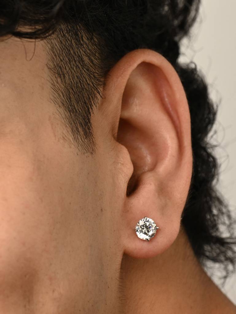 Clara 925 Pure Sterling Silver Round Solitaire 7 Mm Stud Men Earring Gift For Men & Boys (1 Piece) : CSE15PC1_7