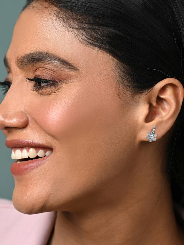 925 Sterling Silver Platinum Plated Swiss Zirconia Gioia Flower Stud Earrings Gift For Women & Girls : CSE22