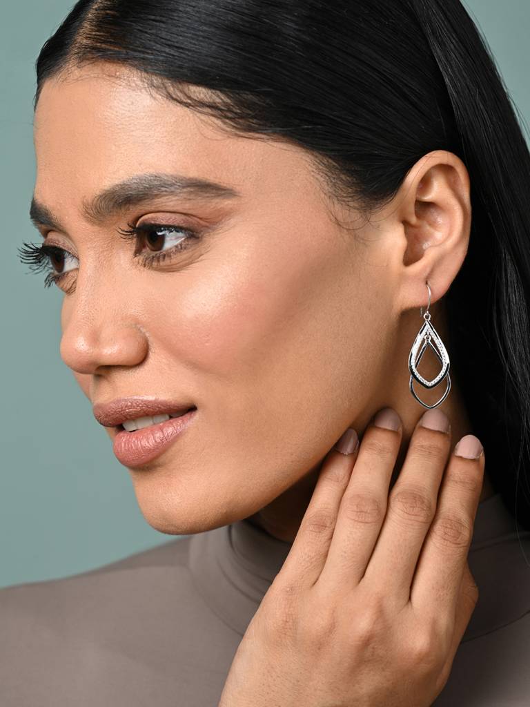 925 Sterling Silver Platinum Plated Swiss Zirconia Zita Leafy Dangler Earrings Gift For Women & Girls : CSE25