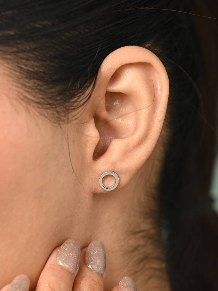 925 Sterling Silver Platinum Plated Xo Geometric Earrings Gift For Women & Girls : CSE44