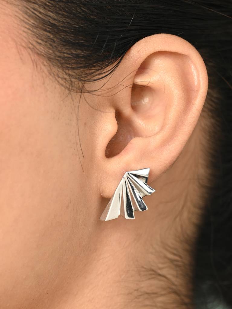 925 Sterling Silver Platinum Plated Aria Designer Earrings Gift For Women & Girls : CSE49