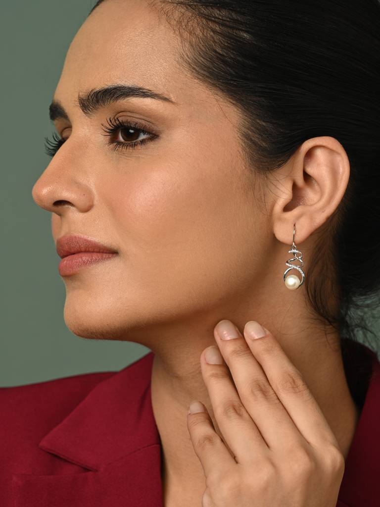 Clara Silver Morsal Real Pearl Earrings : CSPCZE36