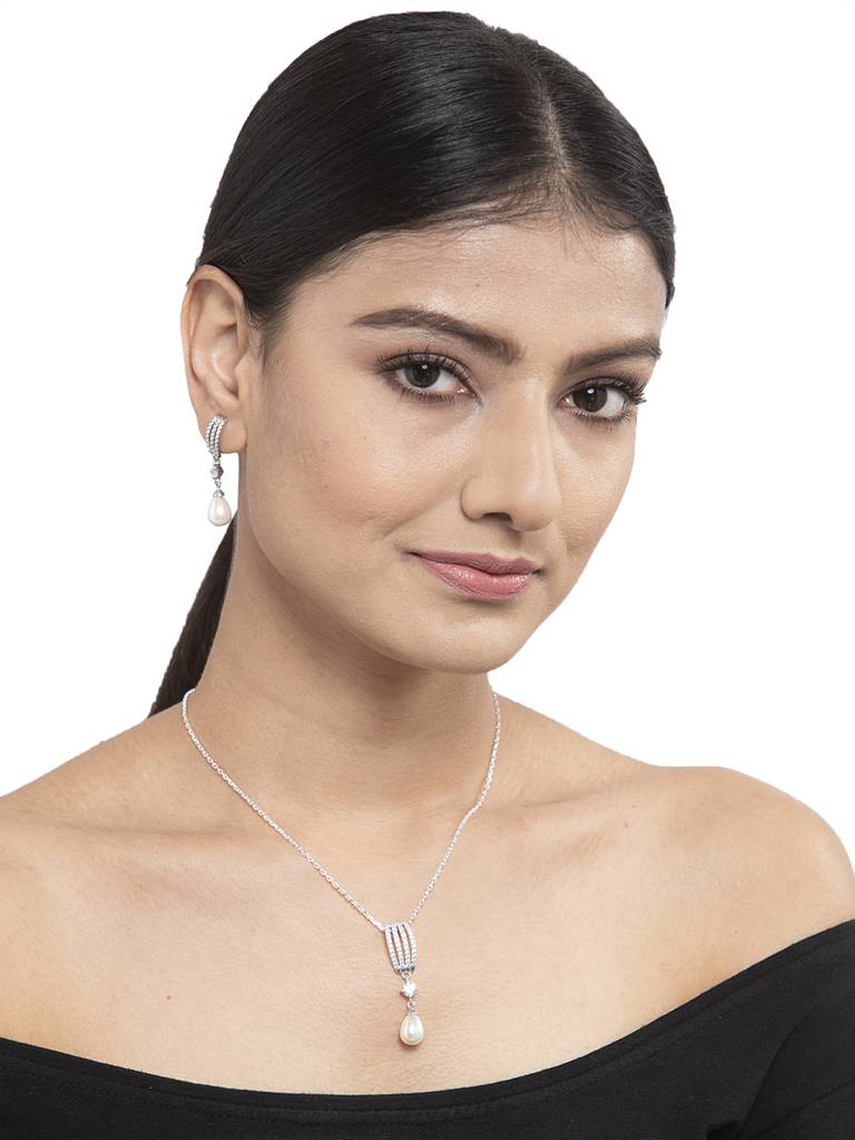 925 Silver Pearl Queen Pendant Earring Chain Jewellery Set Rhodium Plated Gift For Women : CSPCZP26E26