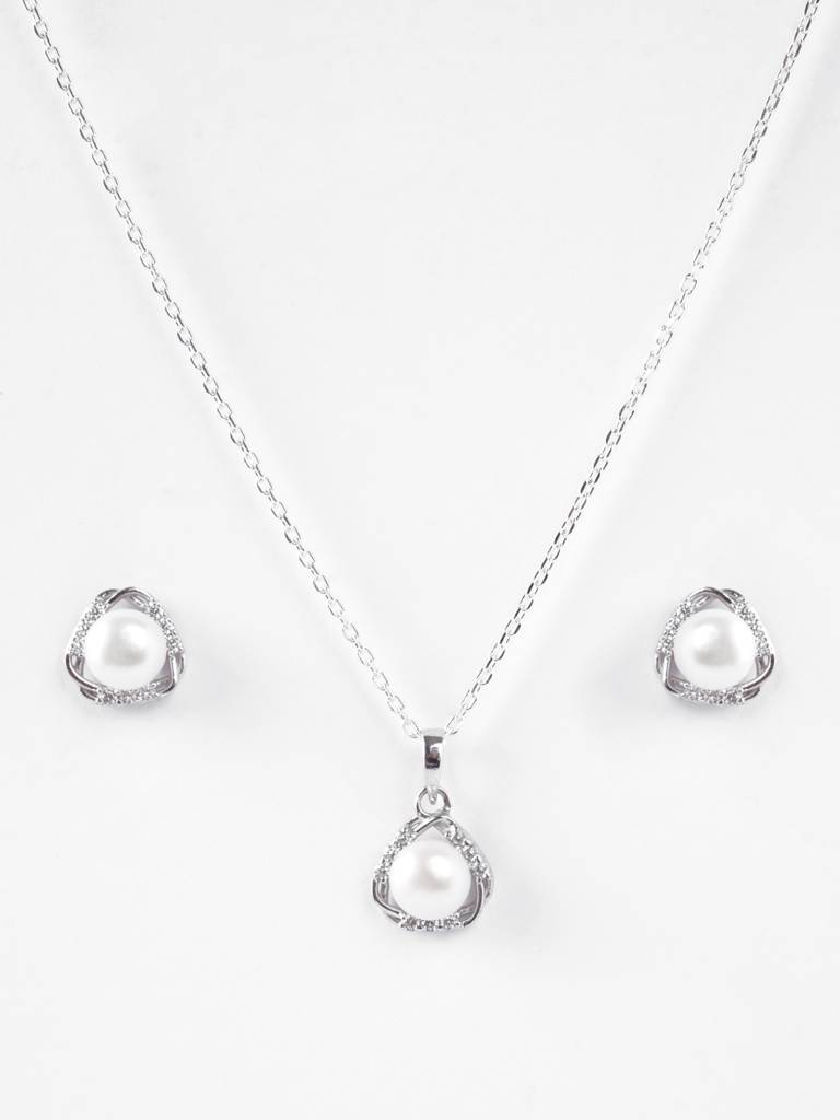 Clara Silver Zuha Pearl Jewellery Set : CSPCZP30E30