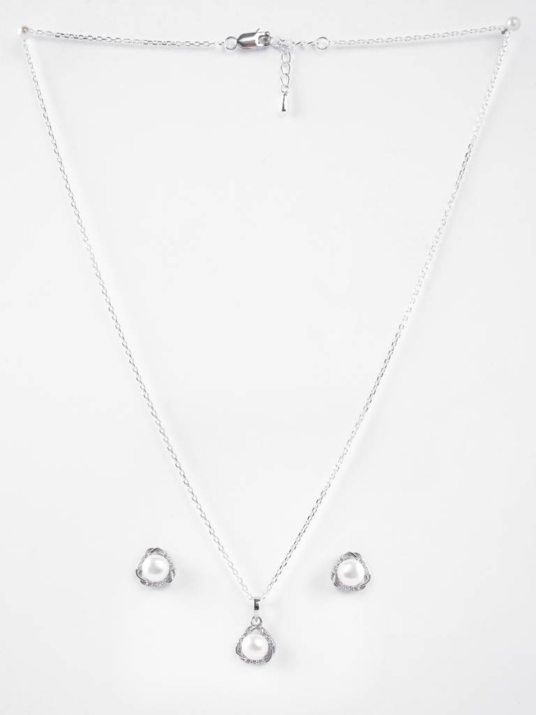 Clara Silver Zuha Pearl Jewellery Set : CSPCZP30E30