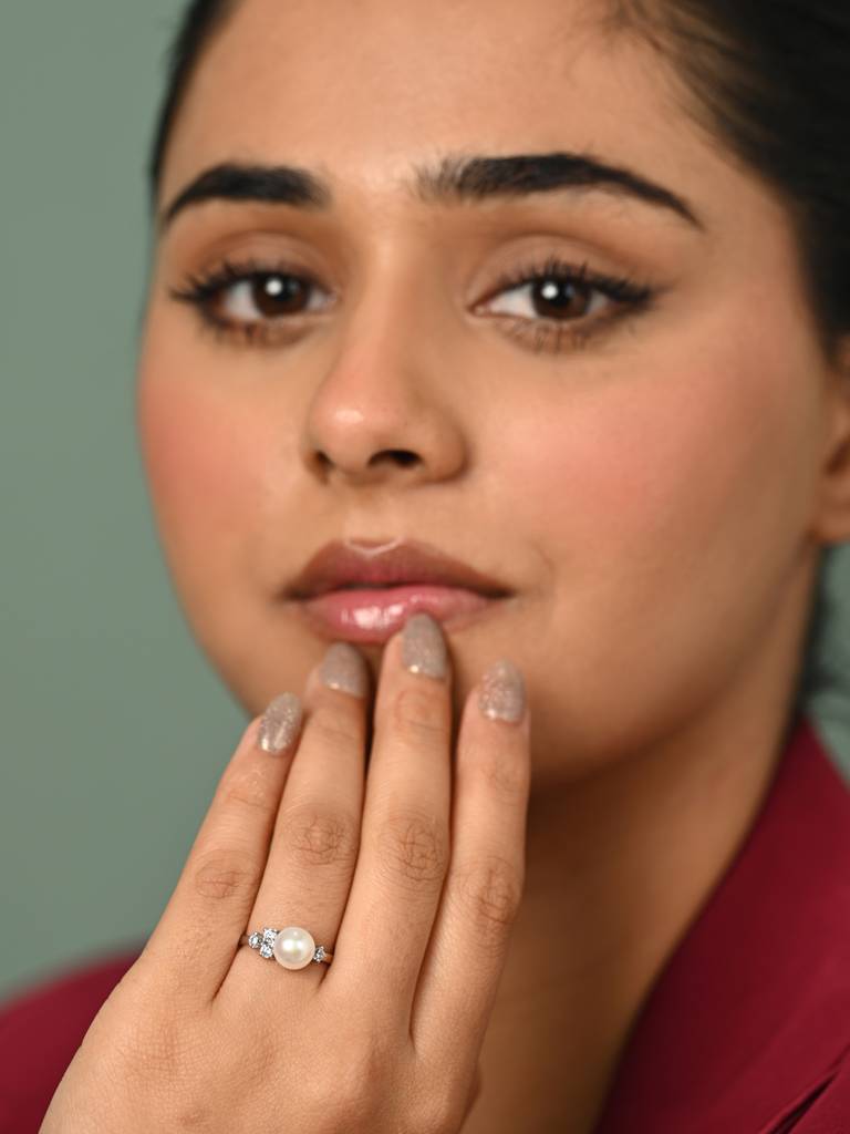 925 Silver Platinum Plated Swiss Zircon Vittoria Real Pearl Size Adjustable Finger Ring For Women & Girls : CSPCZR14