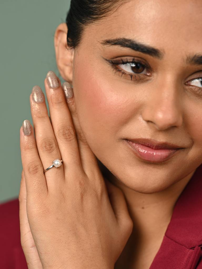 925 Silver Platinum Plated Fiora Real Pearl Size Adjustable Finger Ring For Women & Girls : CSPCZR18