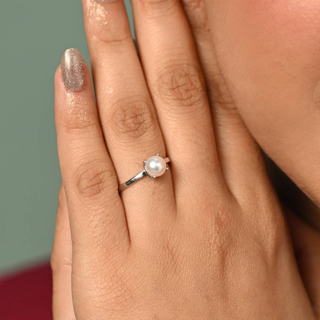 925 Silver Platinum Plated Fiora Real Pearl Size Adjustable Finger Ring For Women & Girls : CSPCZR18