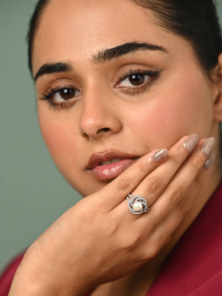 925 Silver Platinum Plated Swiss Zircon Capree Real Pearl Size Adjustable Finger Ring For Women & Girls : CSPCZR24