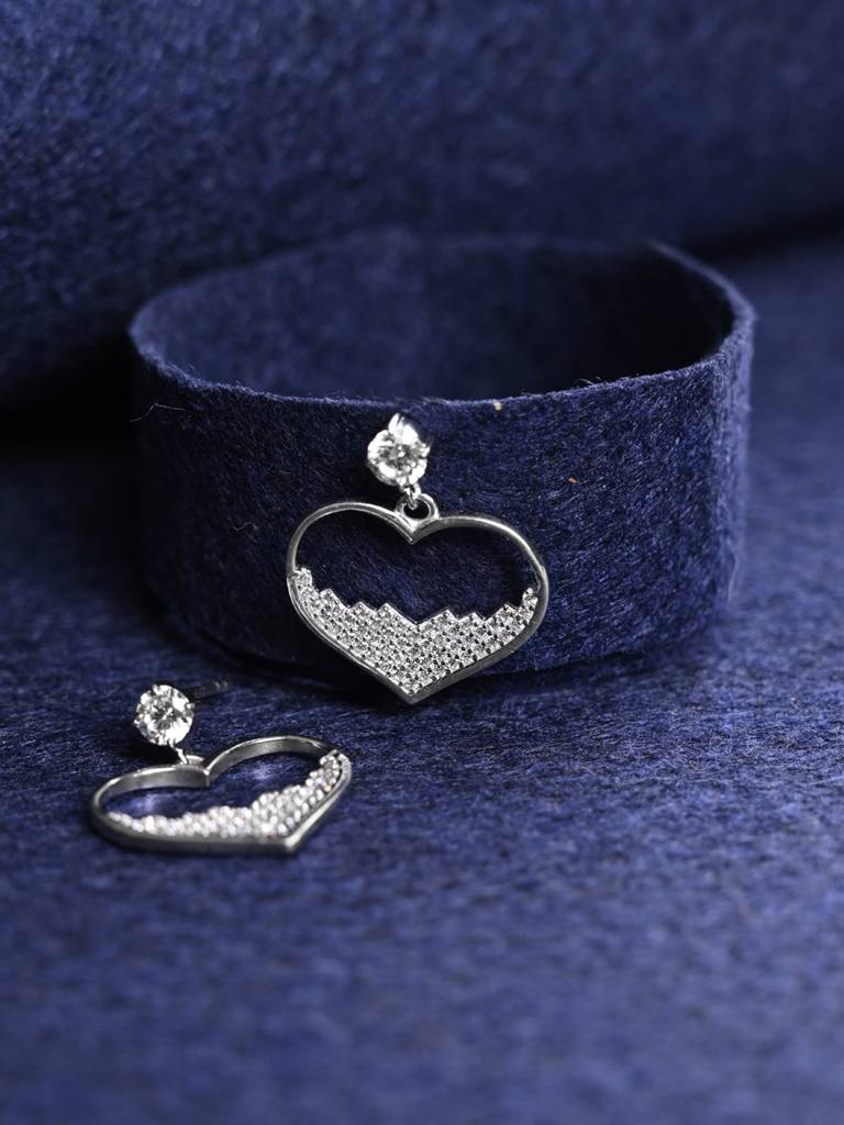 Clara 925 Silver Cuore Heart Earrings : CSPSE48