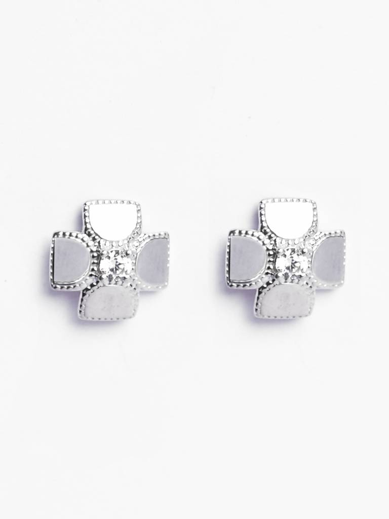 Clara Silver Dainty Clover Stud Earrings : CSPSE49