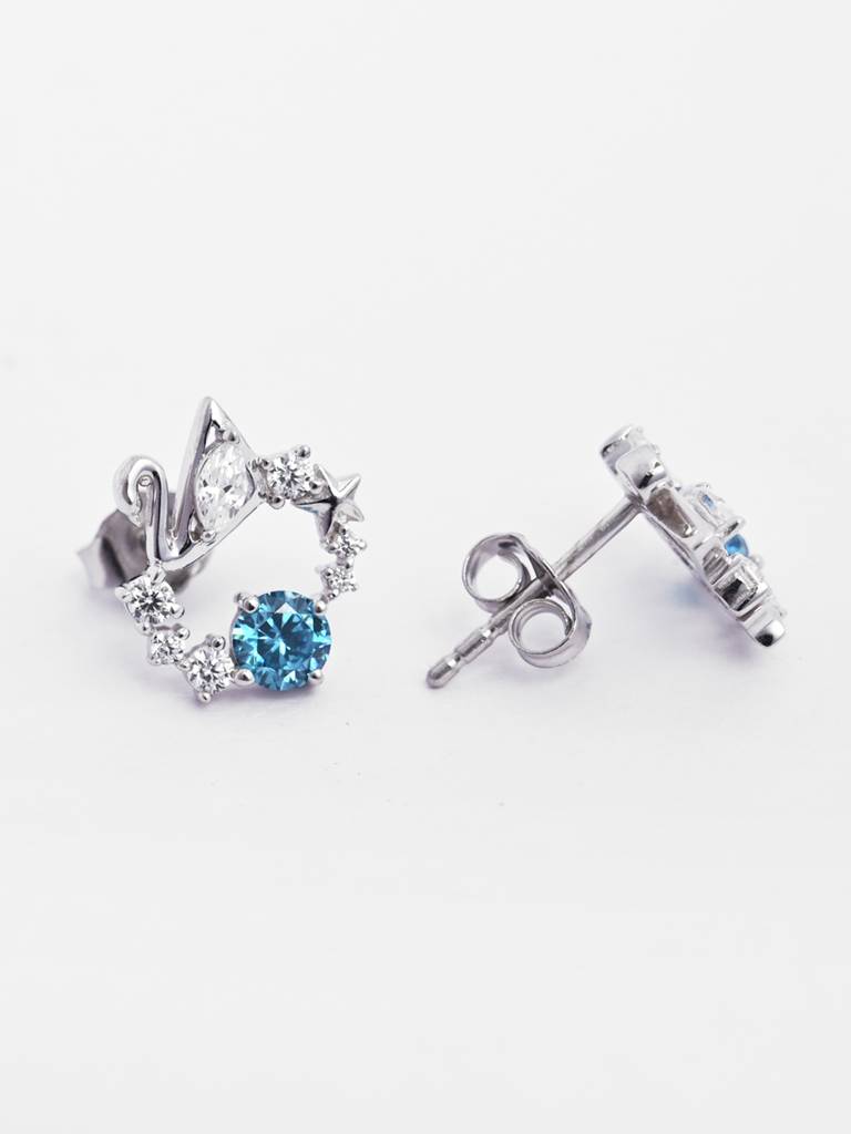 Clara 925 Silver Iconic Swan Earrings : CSPSE58