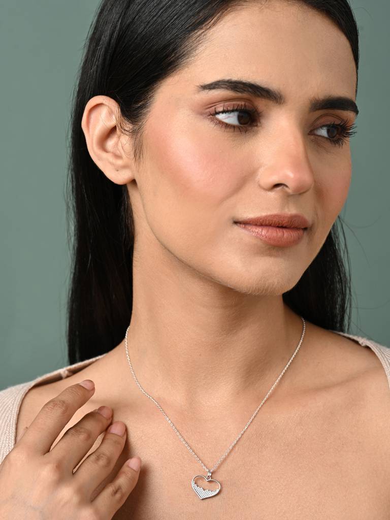 Clara Silver Cuore Heart Chain Necklace : CSPSP48
