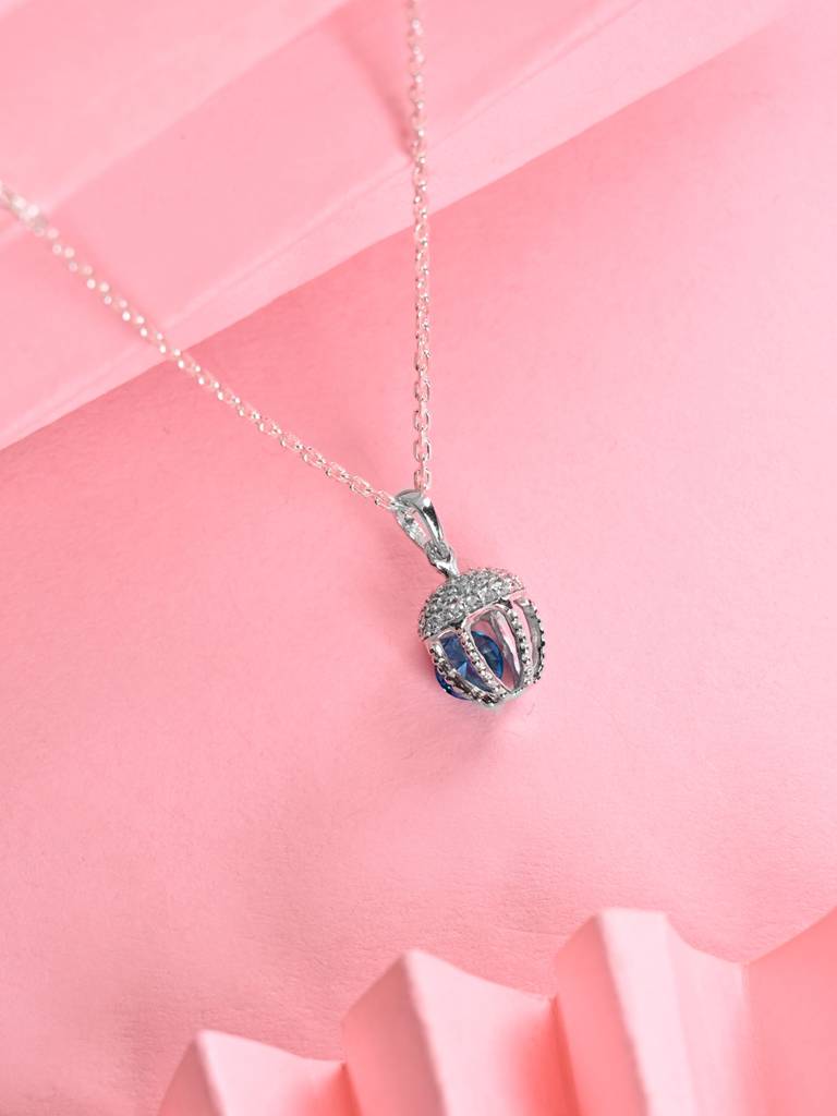 Clara Silver Acorn Blue Chain Necklace : CSPSP52