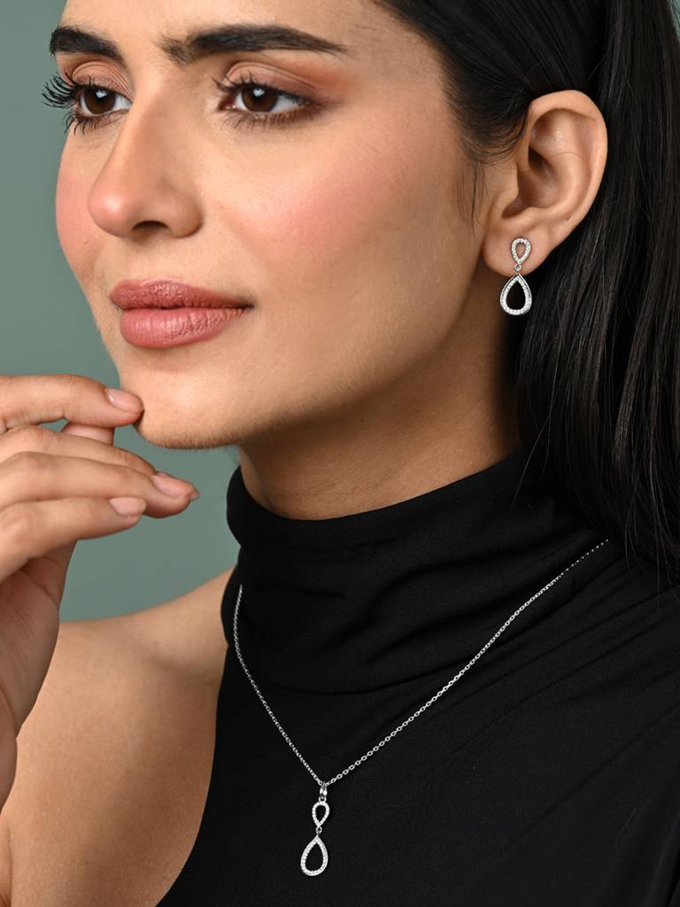 Clara 925 Silver Serenity Jewellery Set : CSPSP64E64