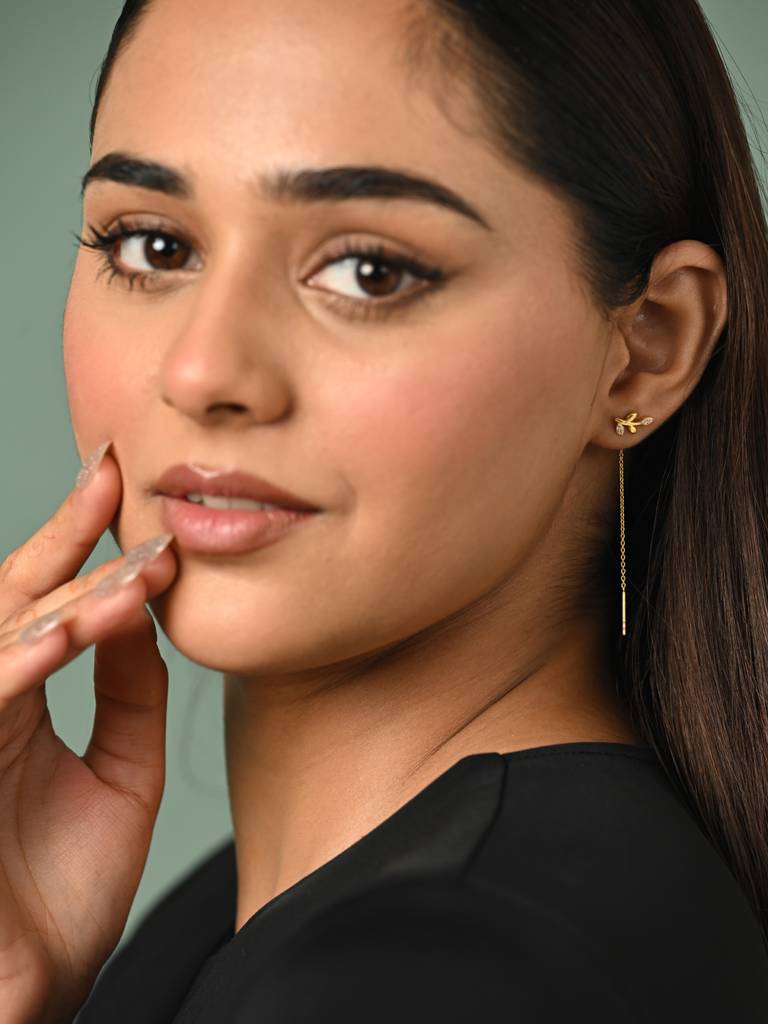 Silver Leafy Long Chain Earrings : CSSDE5