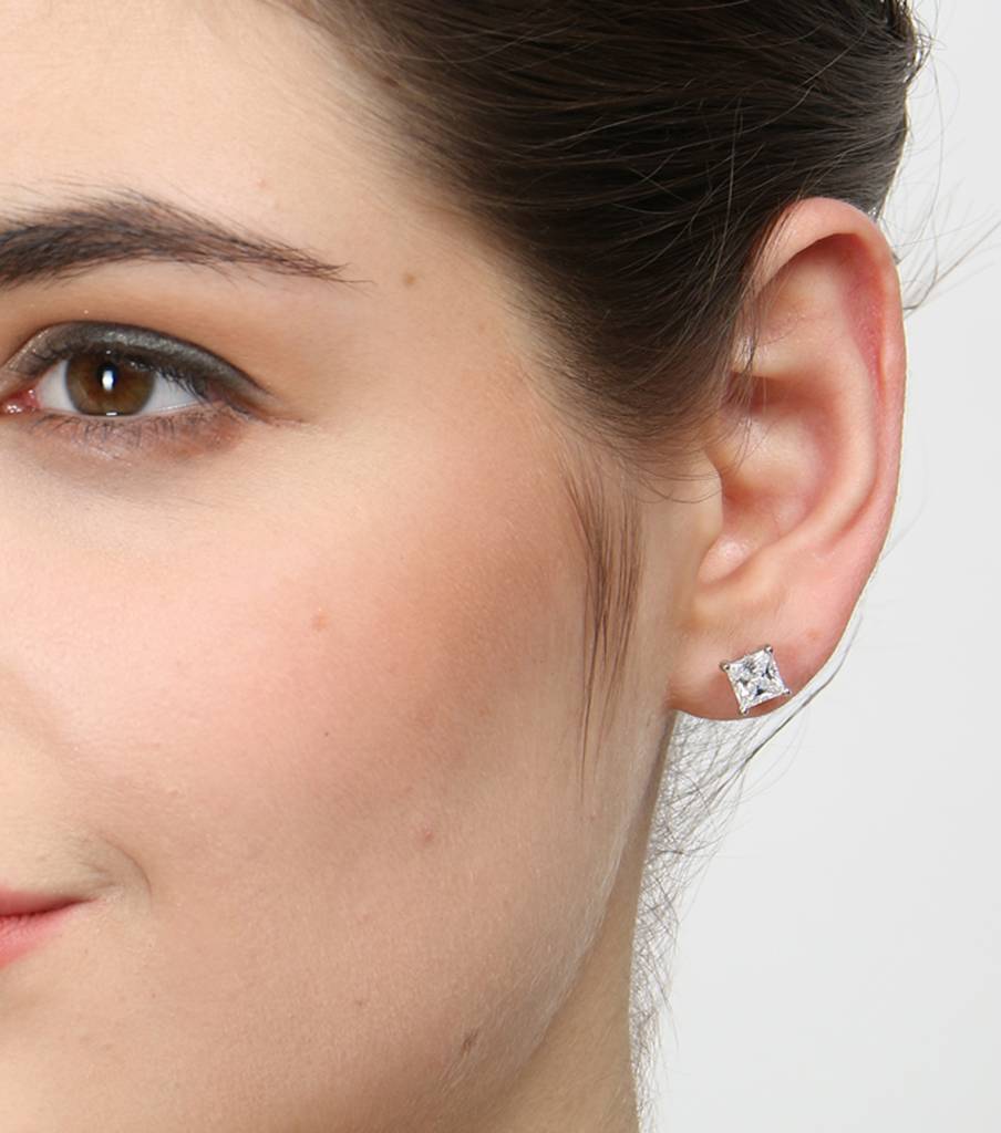 925 Sterling Silver Swiss Zirconia Square Earring With Screw Back Gift For Women And Girls : CSWZME78