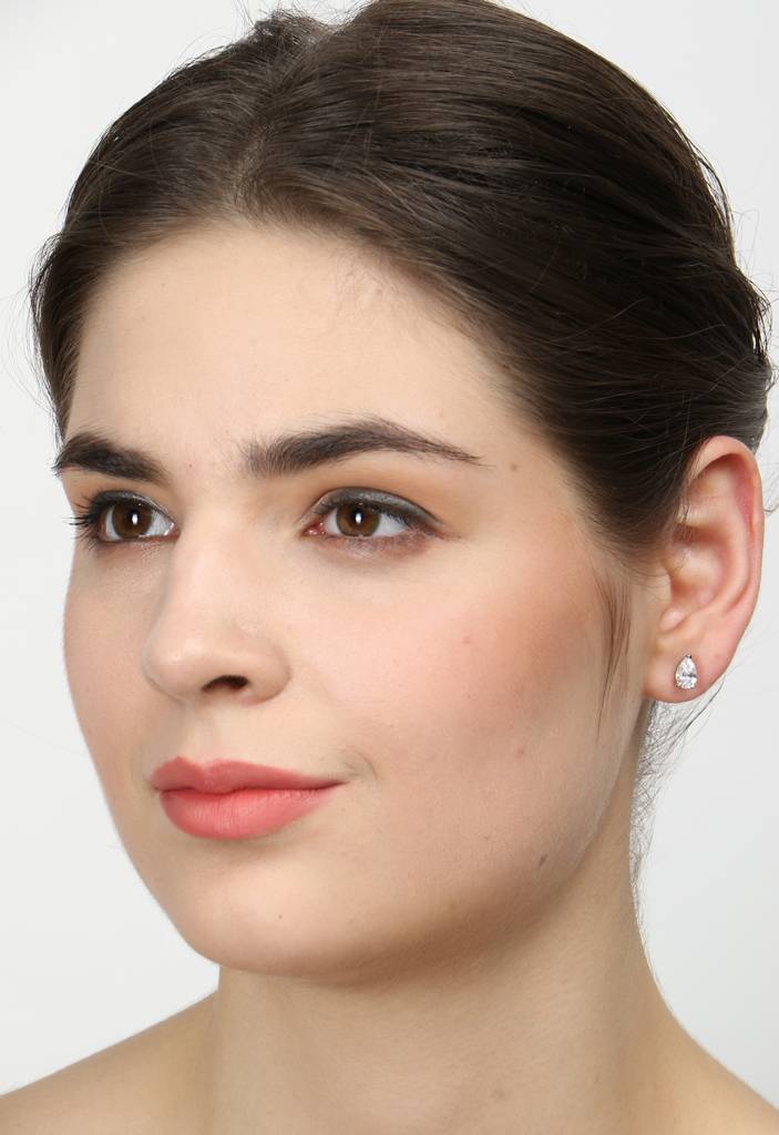 925 Sterling Silver Swiss Zirconia Pear Earring With Screw Back Gift For Women And Girls : CSWZME79