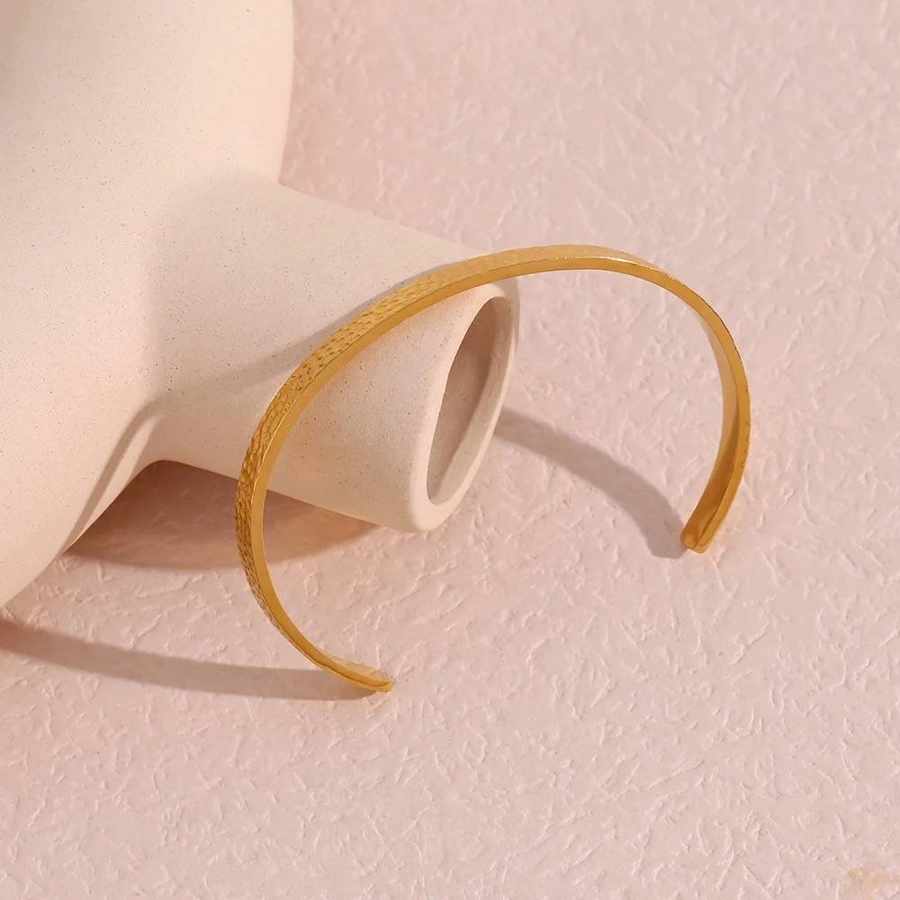 Gold Bracelet With Hammered And Textured Details That Fits Every Mood And Occasion