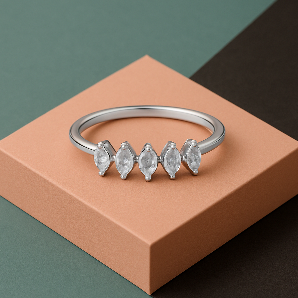Crown Gleam Diamond Ring In 14K Gold : ALR00264