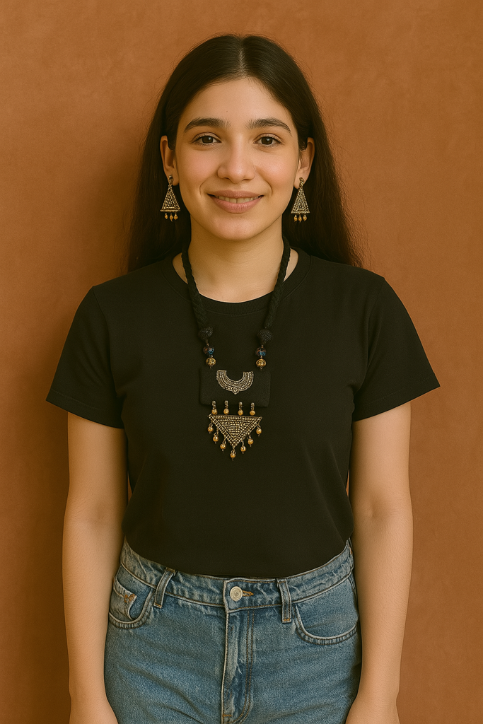 Ikat Fabric Necklace Set With Antique Gold Finish Metal Accents : ALT-Jew-exl-02a