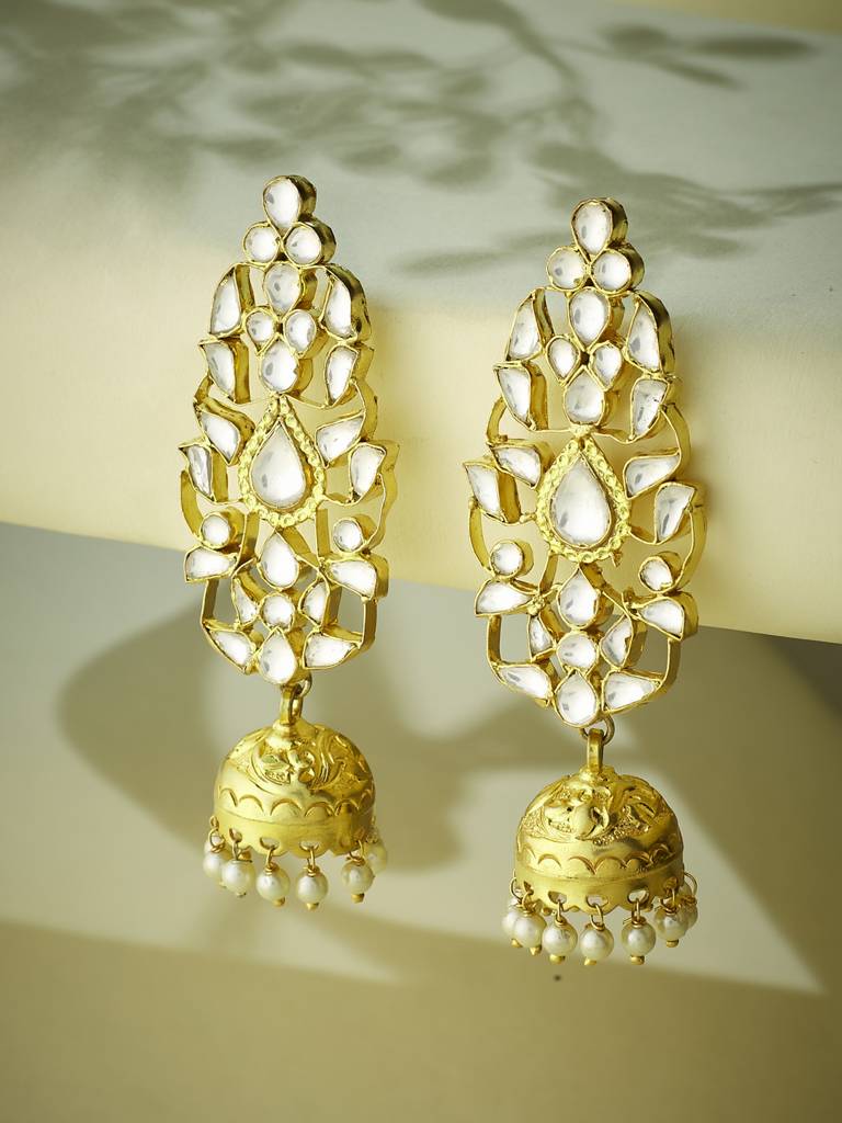 Elegant Gold-Plated Kundan Pearl Drop Earrings : YI24A0185E