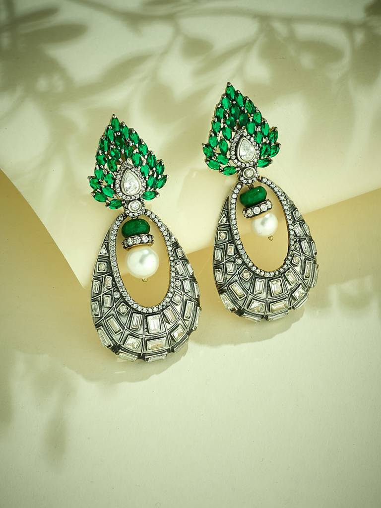 Luxurious Emerald And Pearl Teardrop Earrings With Intricate Detailing : YI24A0198E