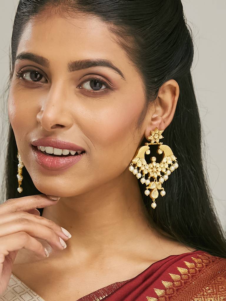 Elegant Gold-Plated Kundan Pearl Chandbali Earrings For Women : YI24A0194E