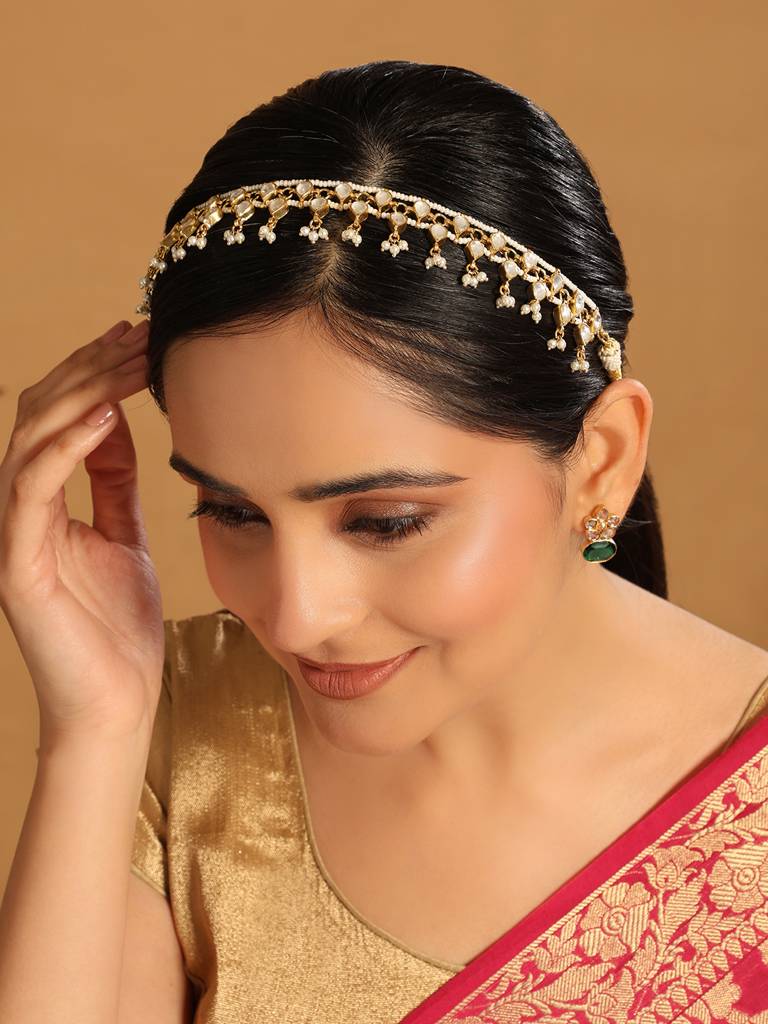 22K Gold Plated Regal Kundan & Pearl Matha Pati Necklace : YI24A0332N