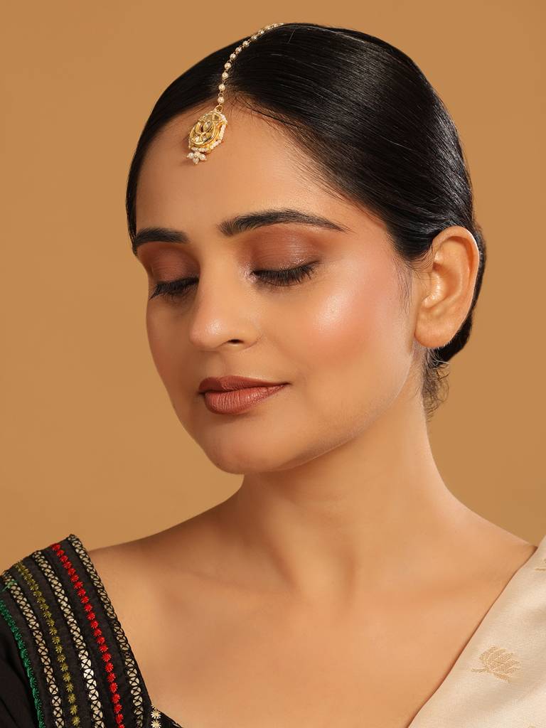 22K Gold Plated Golden Grace Dainty Maang Tikka : YI24A0424H