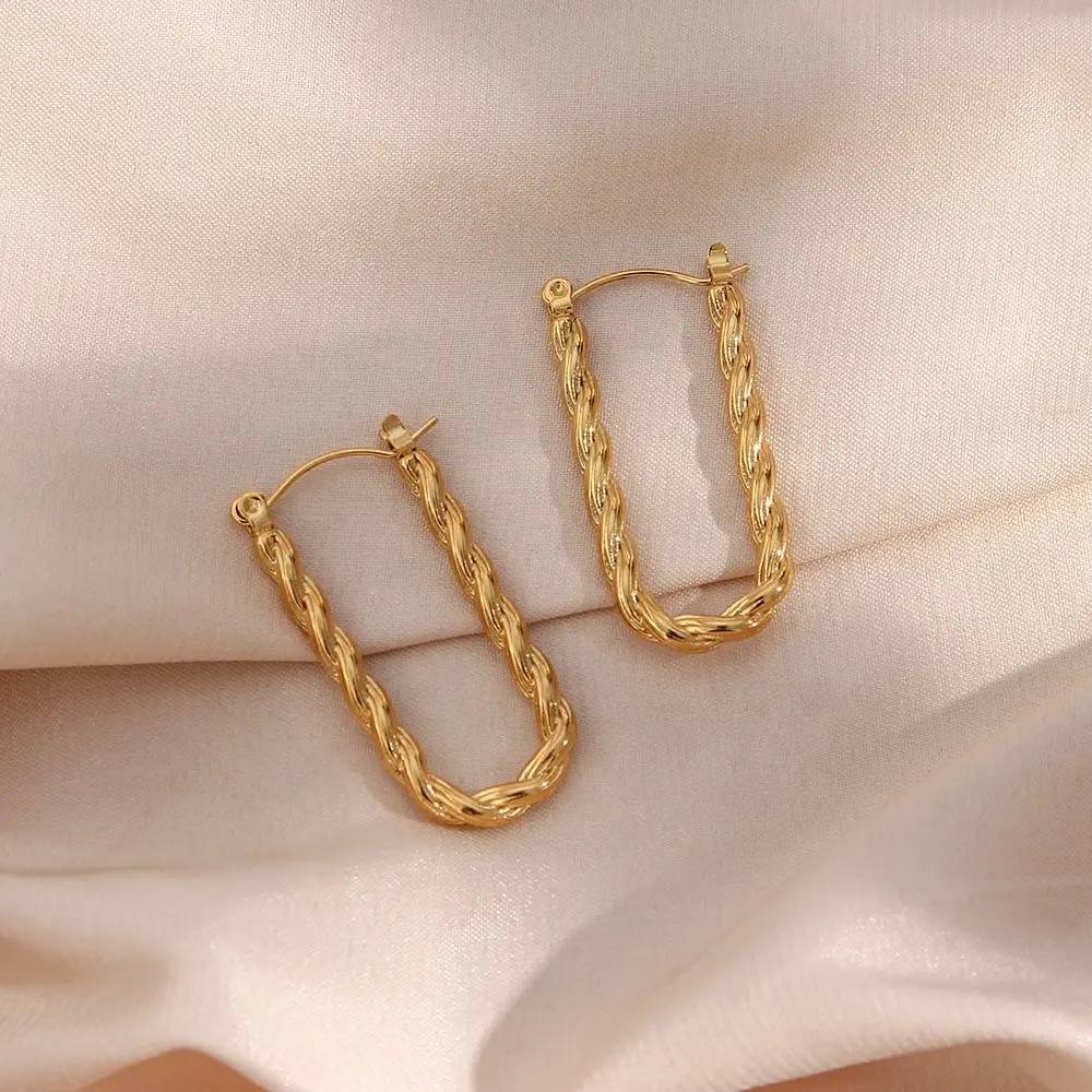 U-Shaped Twist Rope Earrings, Agatha : INAGATHA