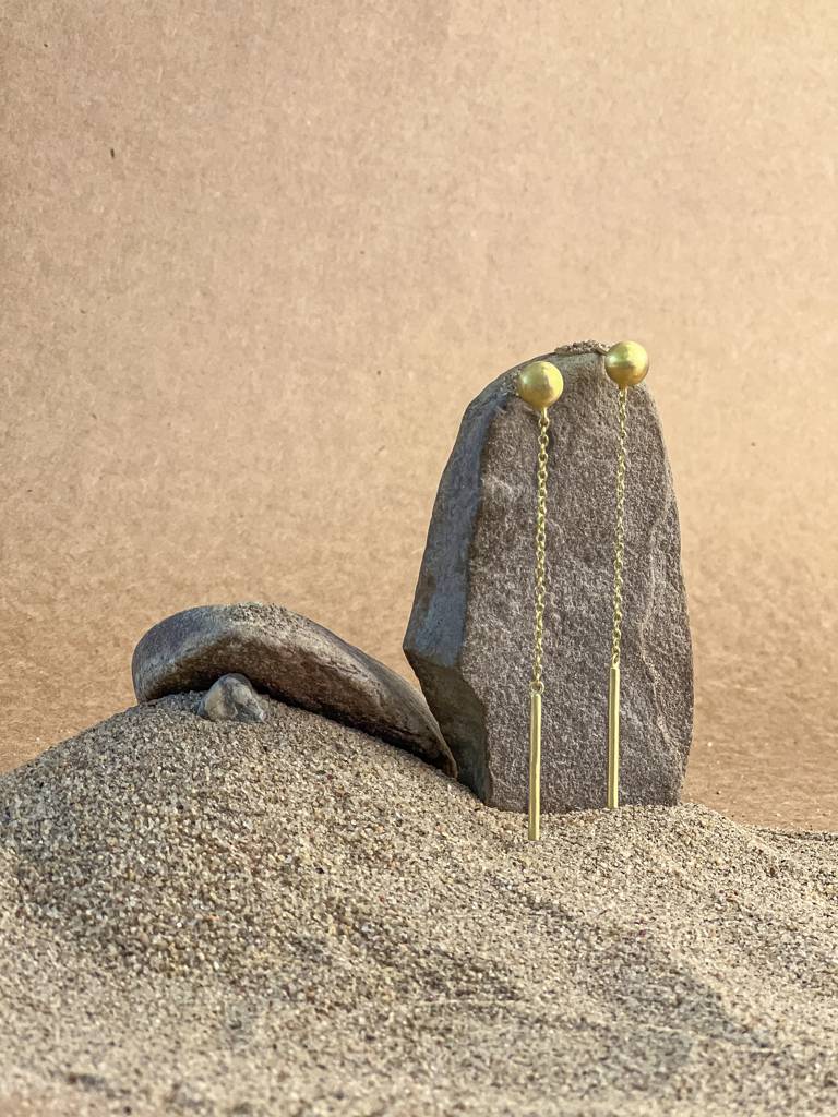 Needle And Ball Earing : AATLA044