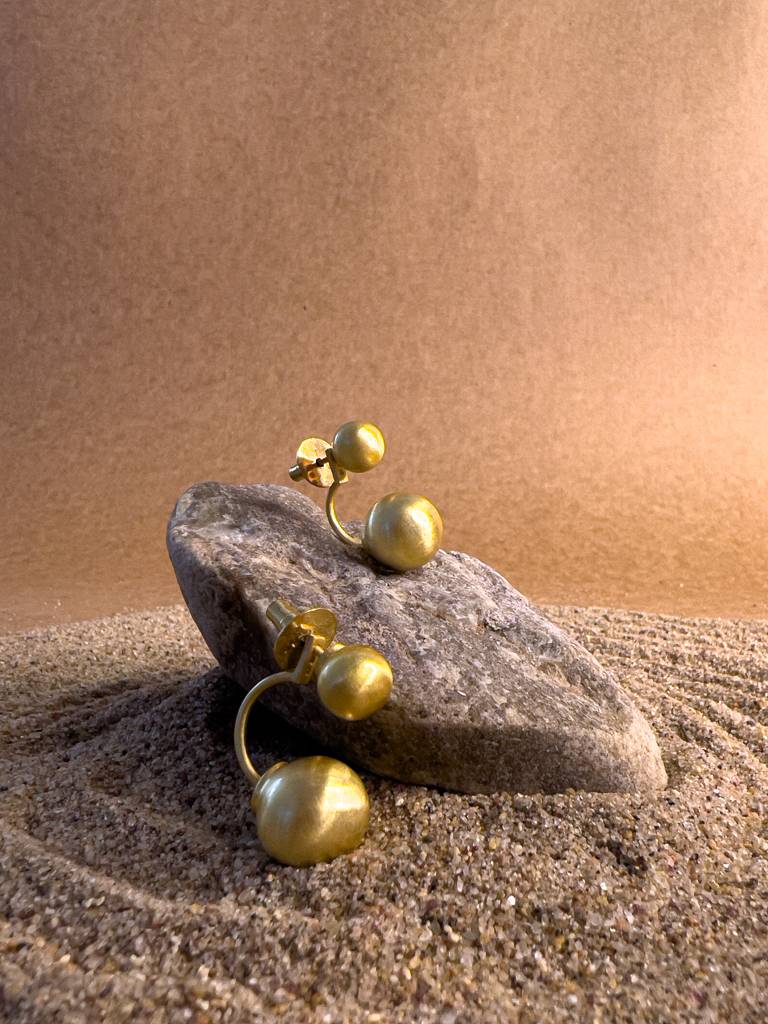 Spheria Stud : AATLA057